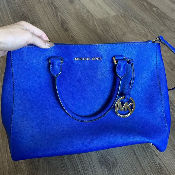 Authentic Blue Michael Kors Purse Tote - Picture 12 of 12